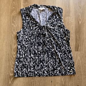 Calvin Klein Large Black/White Sleeveless Blouse